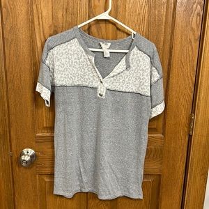 Small boutique top